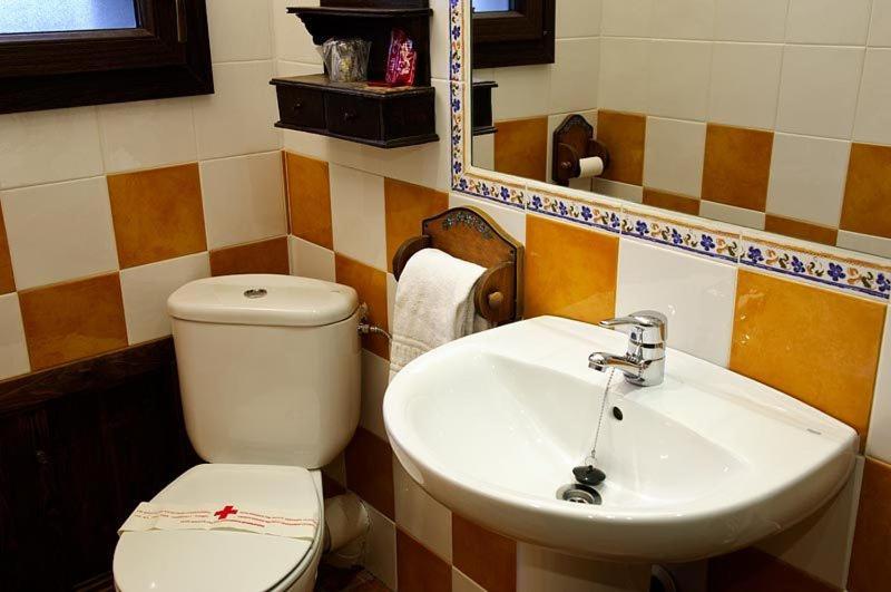 Hostal Vidaller Bielsa Szoba fotó
